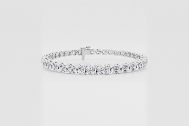 Natural Diamond | 8 ctw Round Three Prong Tennis Bracelet - 7.5 inches