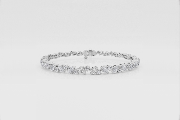 4 1/2 ctw Pear Natural Diamond Scattered Fashion Bracelet - 7 inches