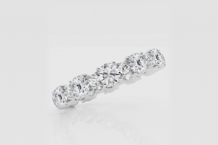 Natural Diamond | 2 3/4 ctw Round Alternating Eternity Band