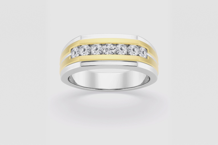 Natural Diamond | 1/2 ctw Round Seven-Stone Wedding Band