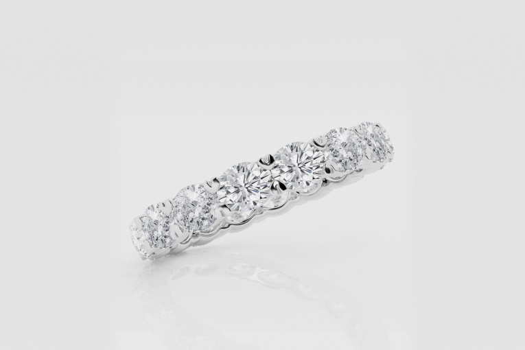 Natural Diamond | 2 ctw Oval East-West Eternity Band